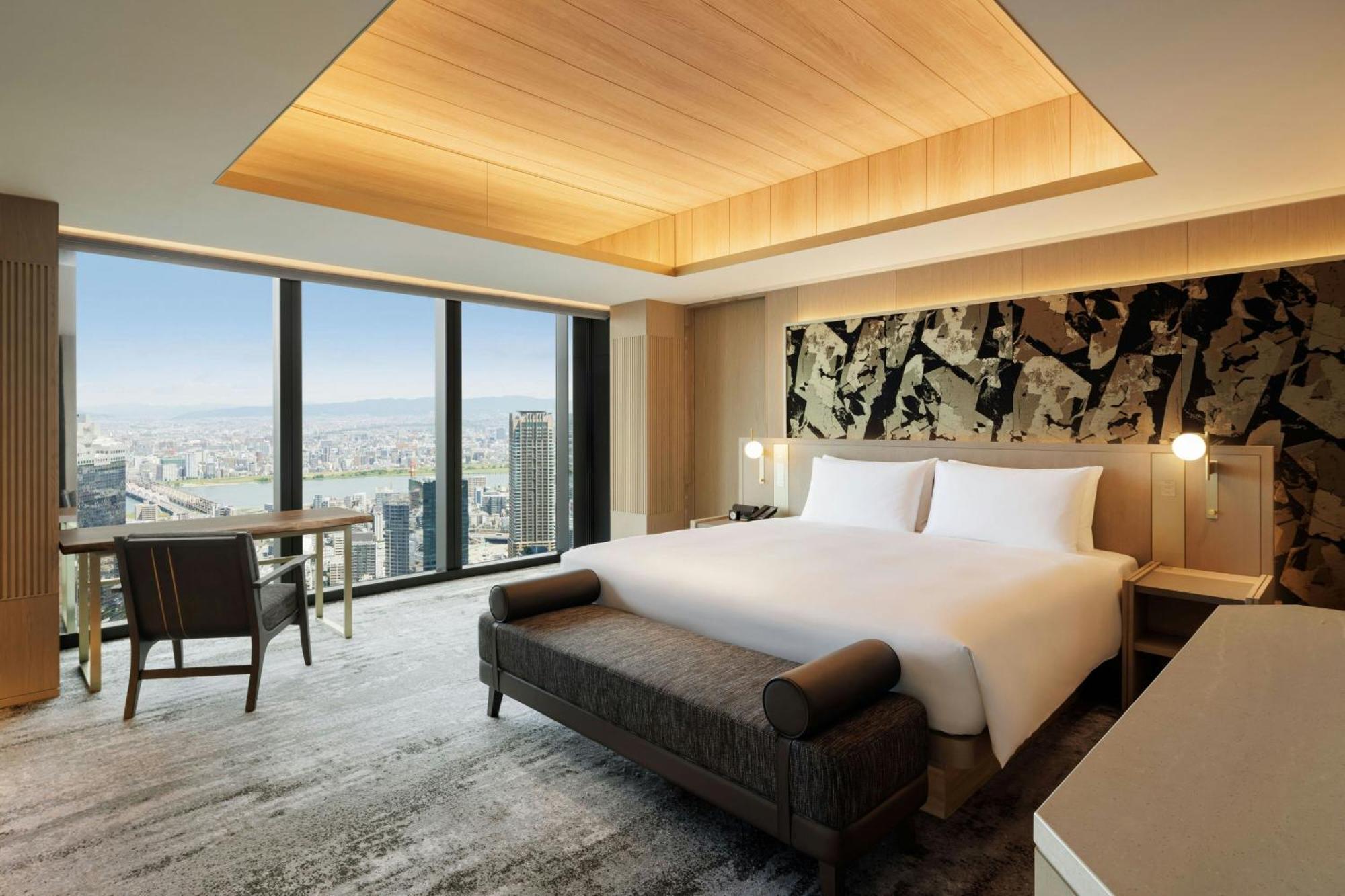 The Osaka Station Hotel, Autograph Collection Экстерьер фото
