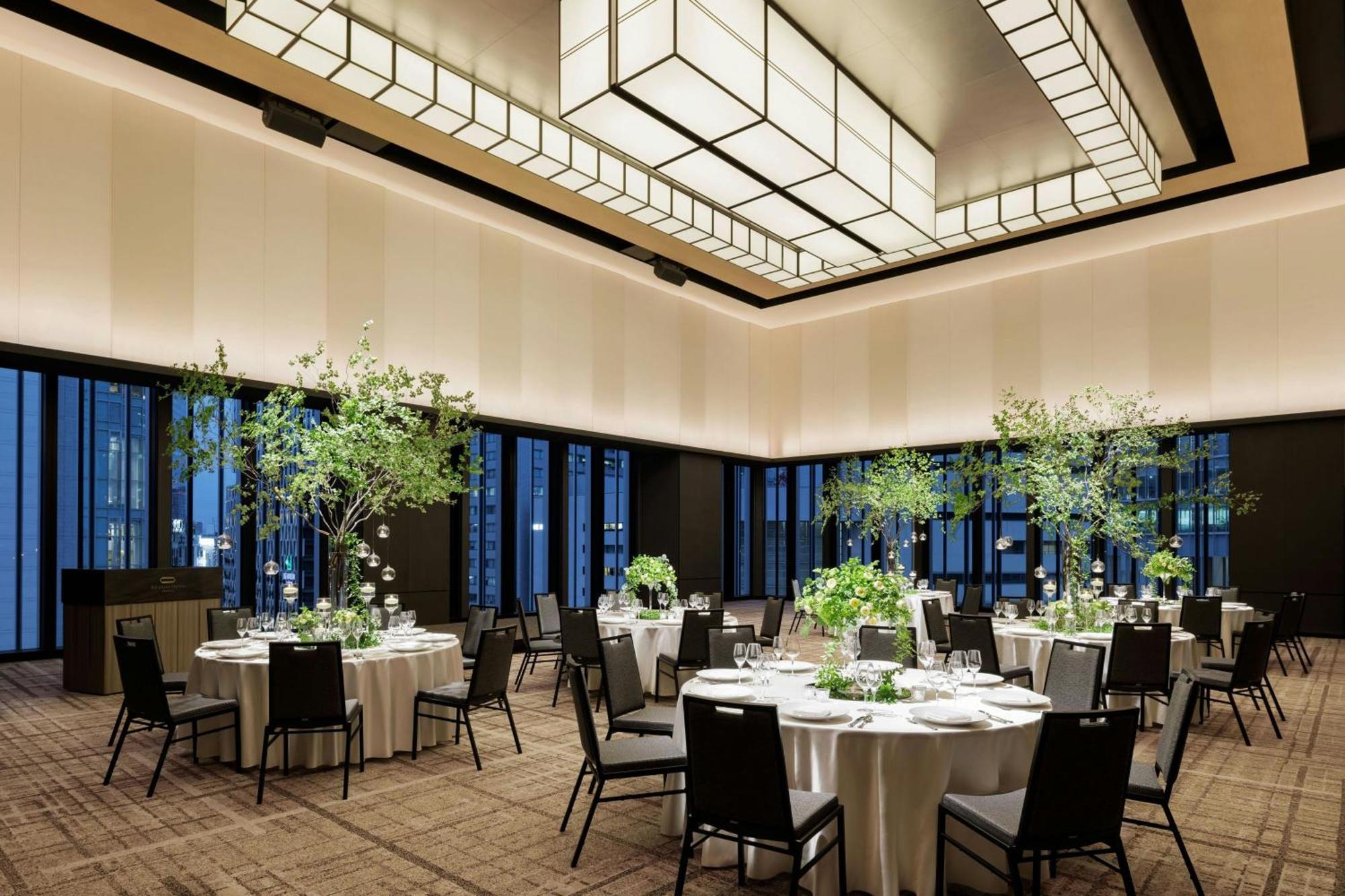 The Osaka Station Hotel, Autograph Collection Экстерьер фото