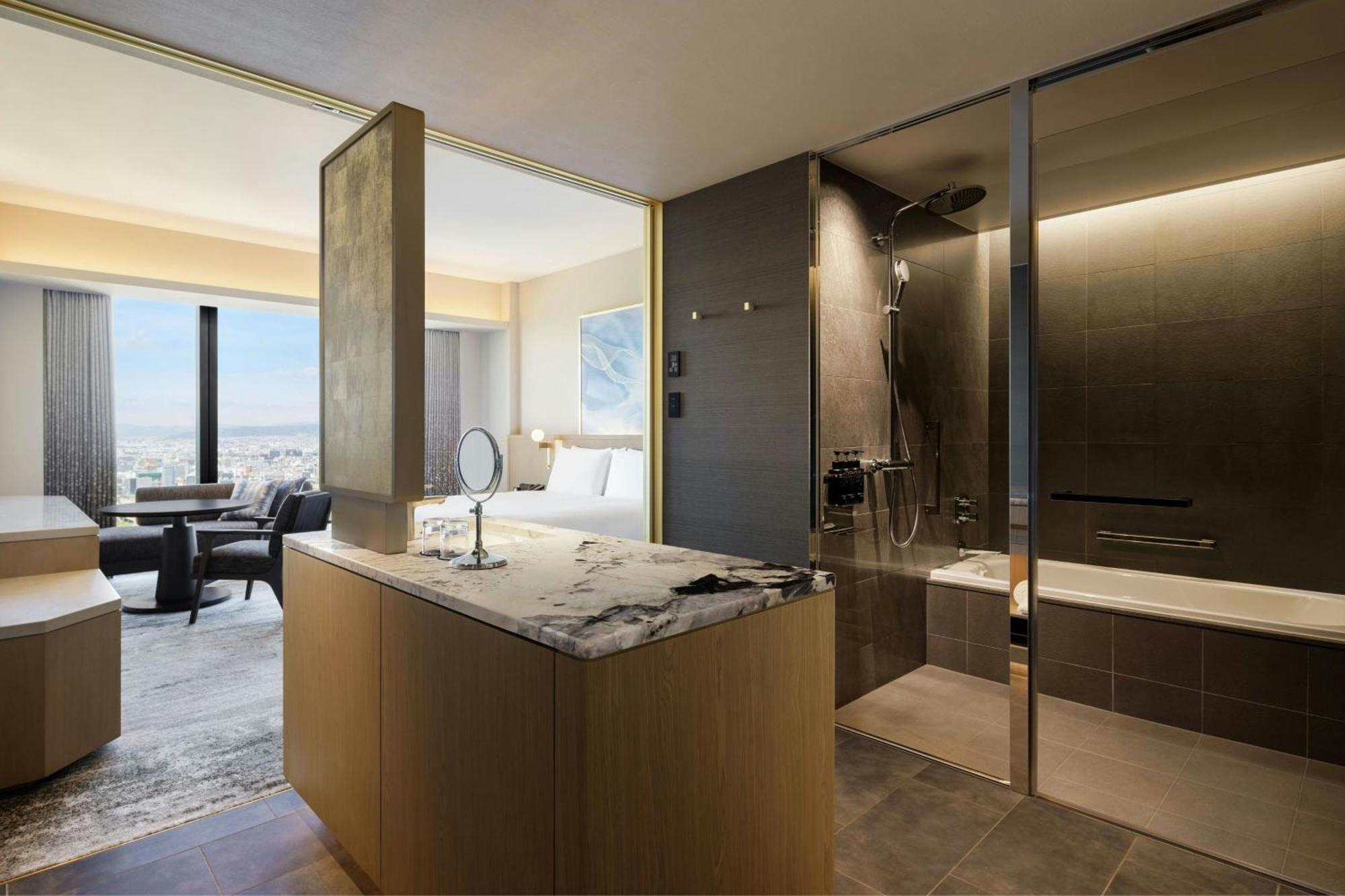 The Osaka Station Hotel, Autograph Collection Экстерьер фото